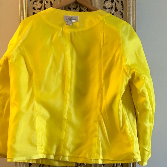 Bright Yellow Skirt Suit Rhinestone Dazzle Sz 16 Church Special Occasion - Picture 5 of 10